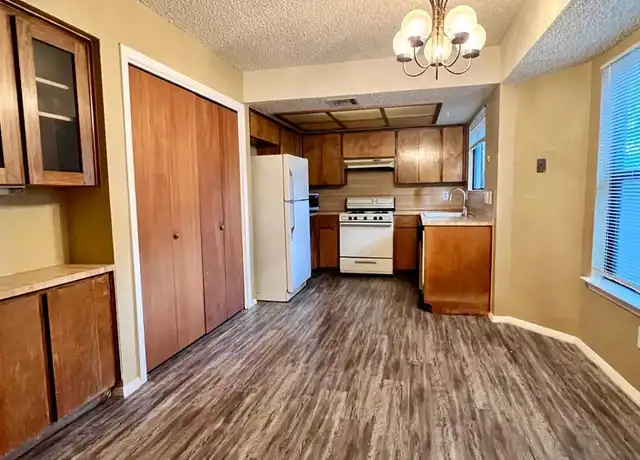 Property at 1006 Milford Way, Austin, TX, 78745, 2 beds, 2 baths, [object Object]