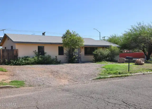 Property at 1304 E Copper St, Tucson, AZ, 85719, 4 beds, 2 baths, [object Object]