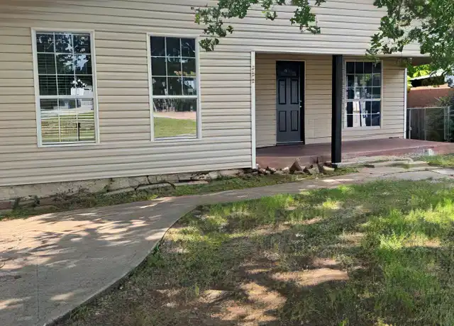 Property at 205 W Bond St, Denison, TX, 75020, 3 beds, 2 baths, [object Object]