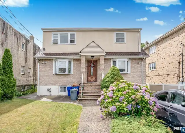 Property at 1665 Maple St, Fort Lee, NJ, 07024, 2 beds, 1 bath, [object Object]