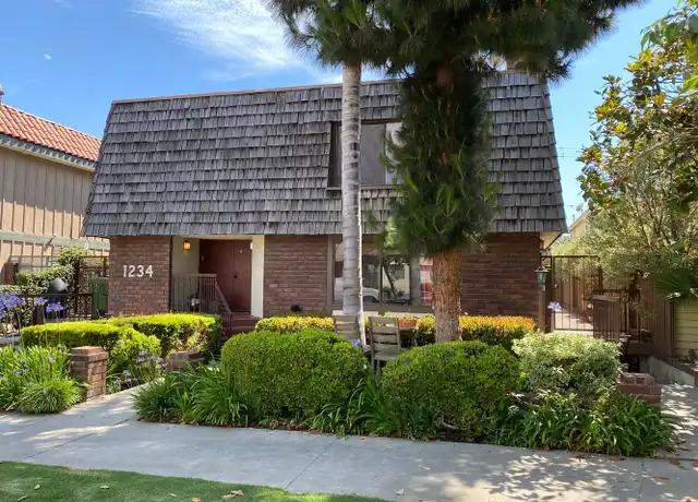 Property at 1234 12th St #4, Santa Monica, CA, 90401, 2 beds, 2.5 baths, [object Object]