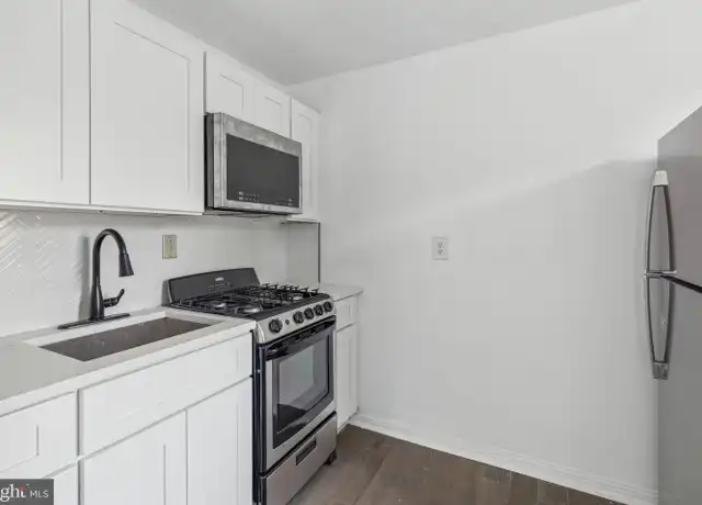 Property at 2307 Haverford Rd Unit A, Ardmore, PA, 19003, 1 bed, 1 bath, [object Object]