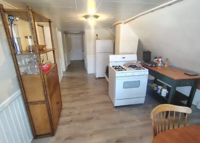 Property at 35 Litchfield St Unit 3, Worcester, MA, 01603, 2 beds, 1 bath, [object Object]