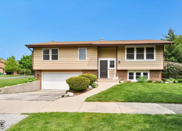 Property at 99 Mayer Ave, Wheeling, IL, 60090, 3 beds, 2.5 baths, [object Object]