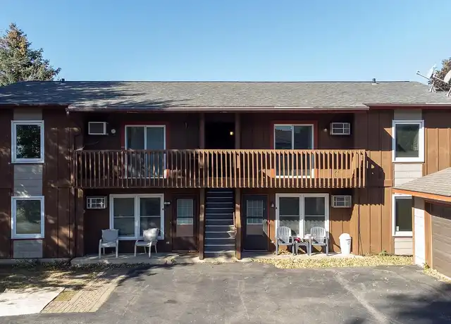 Property at 2607 55th St NW, Rochester, MN, 55901, 2 beds, 1 bath, [object Object]