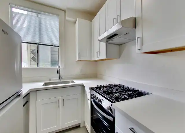 Property at 1730 Sacramento St Unit 05, San Francisco, CA, 94109, 2 beds, 1 bath, [object Object]