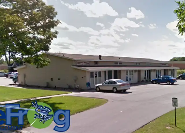 Property at 2404 Canter Ln Unit B, Ashwaubenon, WI, 54304, 1 bed, 1 bath, [object Object]
