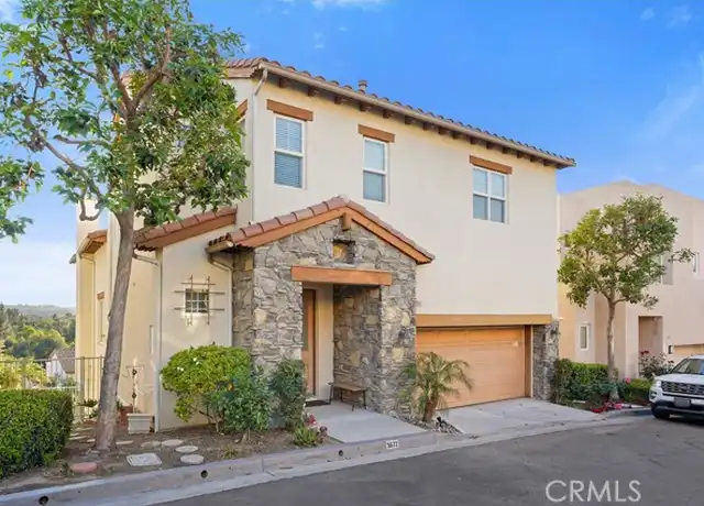 Property at 5672 Como Cir, Woodland Hills, CA, 91367, 2 beds, 2.5 baths, [object Object]