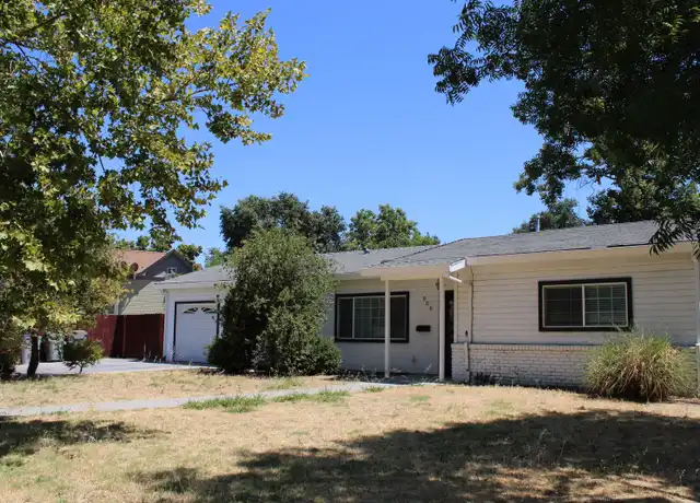 Property at 900 Cross St, Woodland, CA, 95695, 3 beds, 2 baths, [object Object]