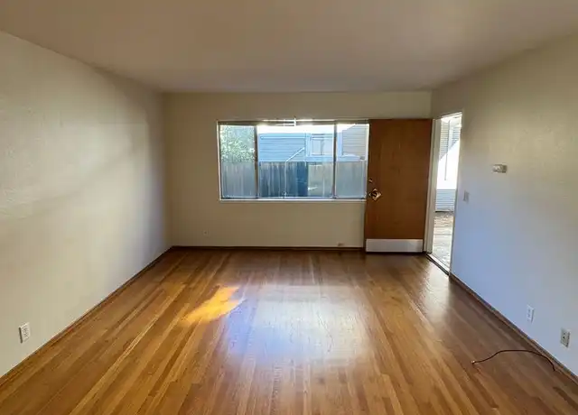 Property at 1210 Hoover St Unit Hoover 1212, Menlo Park, CA, 94025, 1 bed, 1 bath, [object Object]