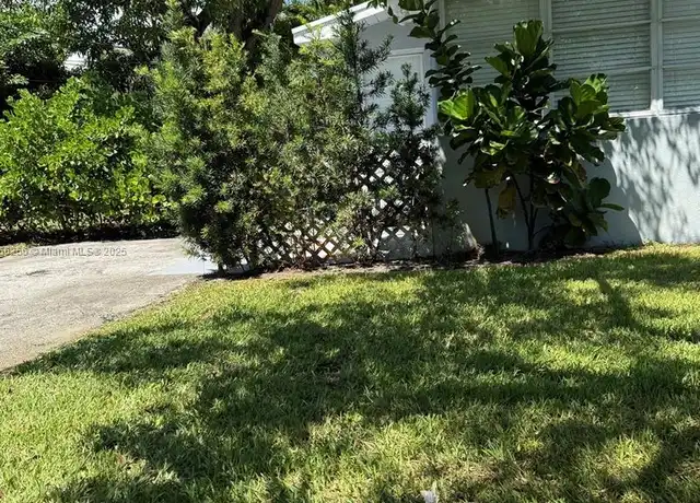 Property at 1003 SW 4th Ave Unit 2, Fort Lauderdale, FL, 33315, 1 bed, 1 bath, [object Object]