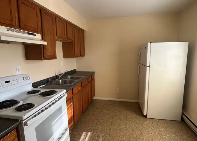 Property at 355 North Dr Unit 355-07, Rantoul, IL, 61866, 2 beds, 1 bath, [object Object]