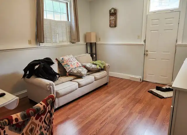 Property at 139 Beaconsfield Rd Unit B2, Brookline, MA, 02445, 1 bed, 1 bath, [object Object]