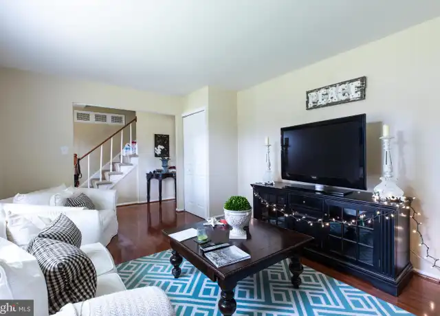 Property at 2527 Lindley Ter, Rockville, MD, 20850, 4 beds, 3.5 baths, [object Object]