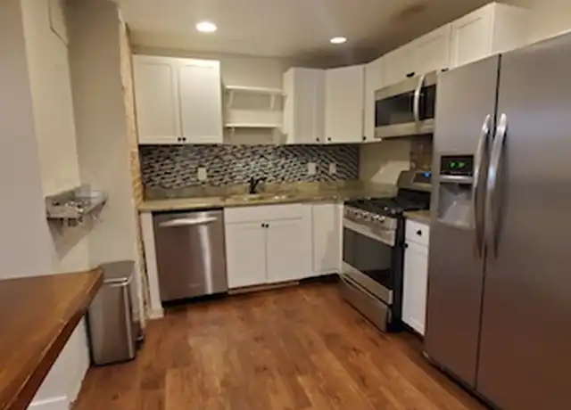 Property at 1341 N Tejon St Unit 5, Colorado Springs, CO, 80903, 2 beds, 1 bath, [object Object]