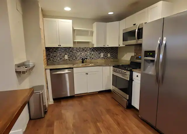 Property at 1341 N Tejon St Unit 5, Colorado Springs, CO, 80903, 2 beds, 1 bath, [object Object]