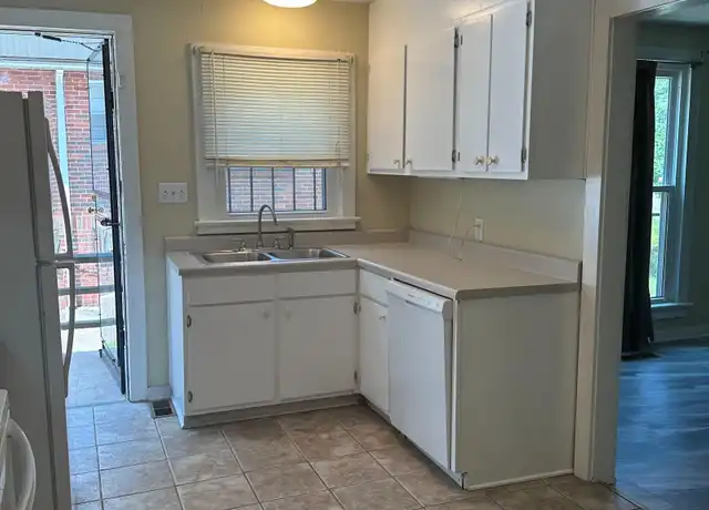 Property at 1932 5th St S, Birmingham, AL, 35205, 3 beds, 2 baths, [object Object]