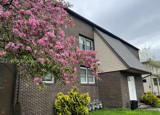 Property at 3 Delaware Ave Unit 200, Endicott, NY, 13760, 1 bed, 1 bath, [object Object]