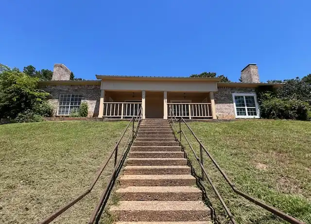 Property at 4122 S Park Dr, Tyler, TX, 75703, 3 beds, 2 baths, [object Object]