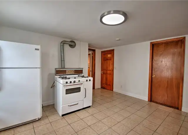 Property at 177 Boyden St Unit 3, Woonsocket, RI, 02895, 3 beds, 1 bath, [object Object]