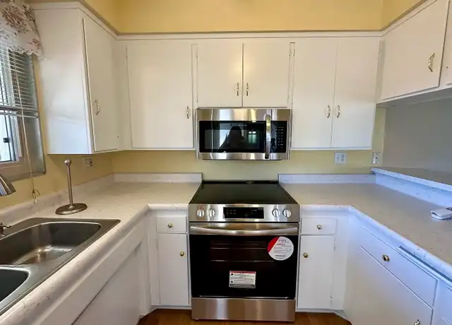 Property at 305 Moreton Bay Ln #6, Goleta, CA, 93117, 2 beds, 2 baths, [object Object]