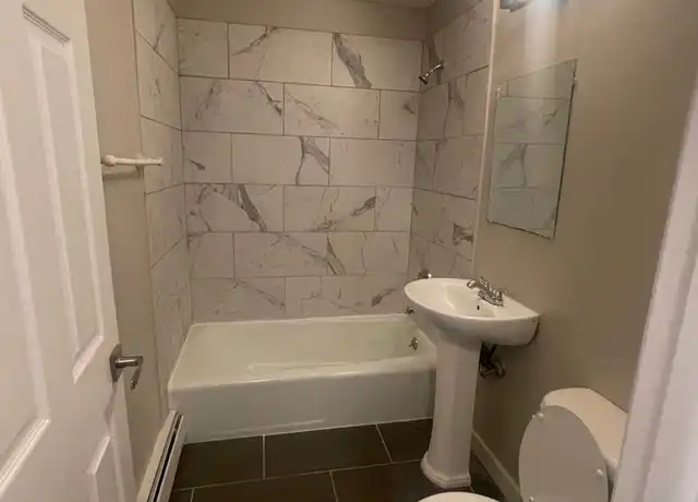Property at 160 New Britain Ave, Hartford, CT, 06106, 1 bed, 1 bath, [object Object]