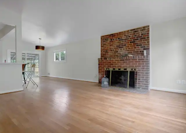 Property at 4208 19th Pl NE, Washington, DC, 20018, 3 beds, 1.5 baths, [object Object]