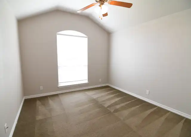 Property at 10012 Sunny Side Ln, Temple, TX, 76502, 4 beds, 2 baths, [object Object]