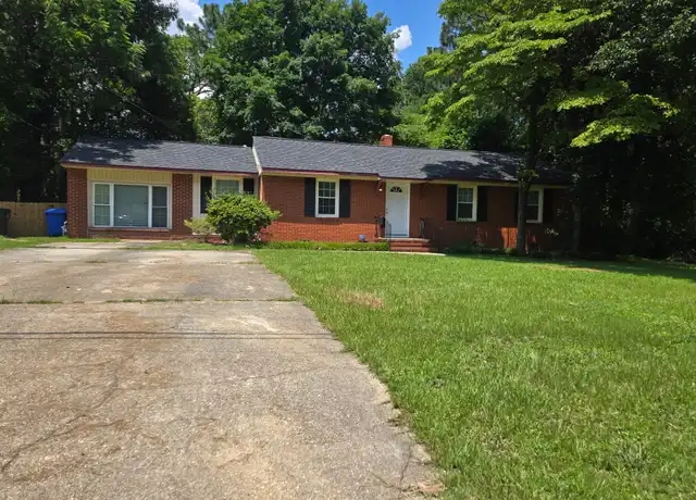 Property at 1731 Stratford Rd, Fayetteville, NC, 28304, 3 beds, 2 baths, [object Object]