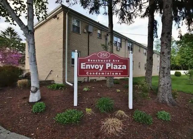 Property at 250 Beechwood Ave Unit 14B, Poughkeepsie, NY, 12601, 1 bed, 1 bath, [object Object]