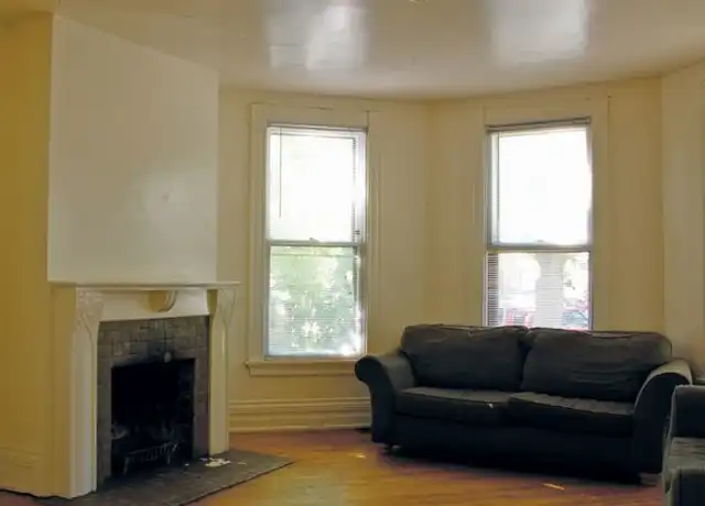 Property at Carroll House - 423 N Carroll St, Madison, WI, 53703, 7 beds, 2 baths, [object Object]
