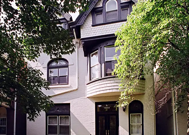 Property at 6352 Aurelia St Unit 522, Pittsburgh, PA, 15206, 1 bed, 1 bath, [object Object]