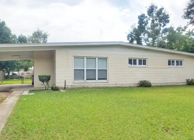 Property at 113 Aquamarine Ave, Pensacola, FL, 32505, 3 beds, 1 bath, [object Object]