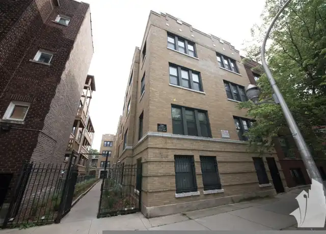 Property at 837 W Cornelia Ave Unit 839-2N, Chicago, IL, 60657, 2 beds, 1 bath, [object Object]