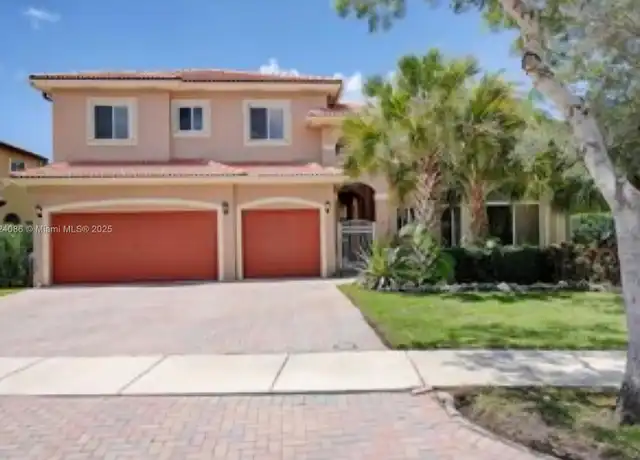 Property at 1906 SE 23rd Ct, Homestead, FL, 33035, 4 beds, 3.5 baths, [object Object]