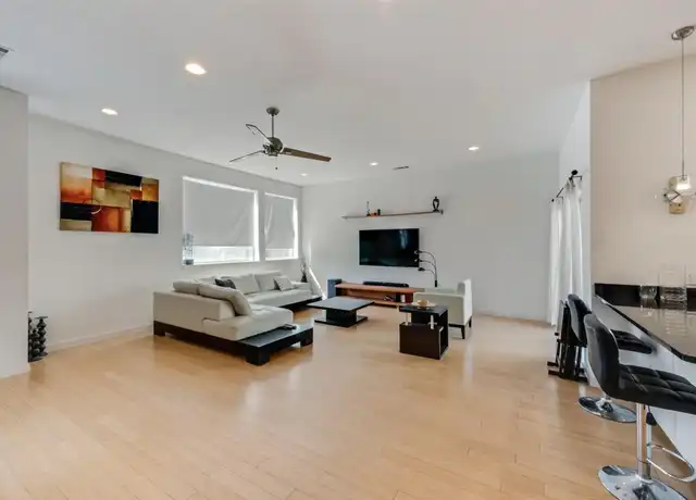 Property at 3819 Washington Row, Dallas, TX, 75204, 2 beds, 2.5 baths, [object Object]