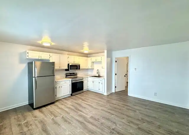 Property at 1361 E Ocean View Ave #12, Norfolk, VA, 23503, 1 bed, 1 bath, [object Object]