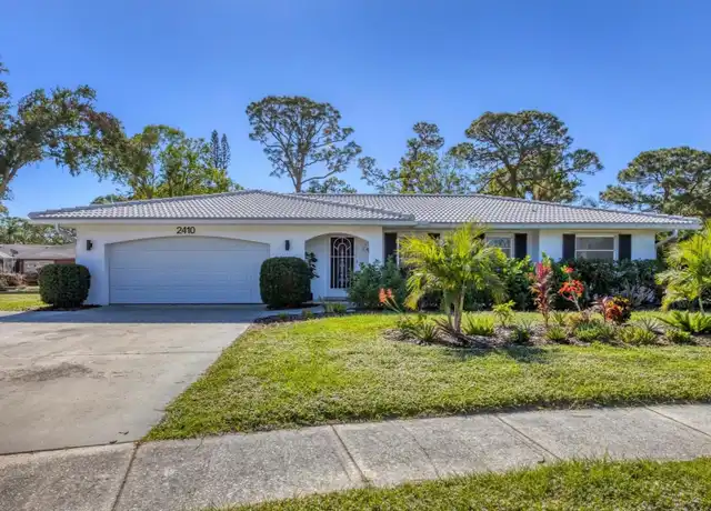 Property at 2410 Cass St, Sarasota, FL, 34231, 3 beds, 2 baths, [object Object]