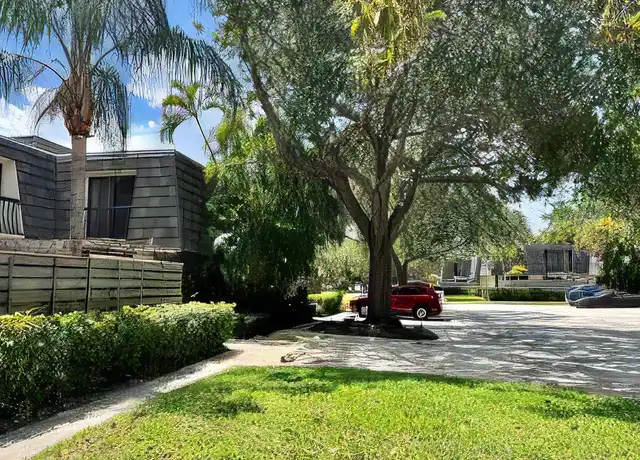 Property at 1503 15th Ter, Palm Beach Gardens, FL, 33418, 3 beds, 2.5 baths, [object Object]