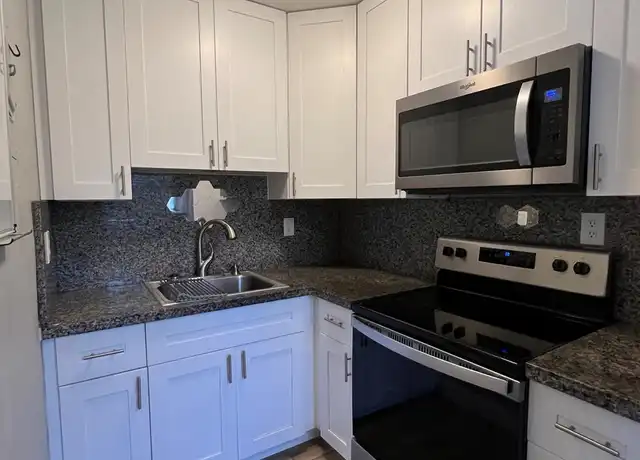 Property at 2016 NE 17th Ct #12, Fort Lauderdale, FL, 33305, 1 bed, 1 bath, [object Object]