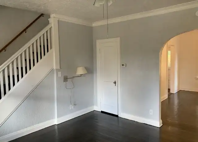 Property at 622 Beech Ave, Charleston, WV, 25302, 3 beds, 1 bath, [object Object]