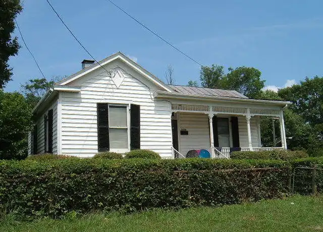 Property at 2446 Kemper St, Lynchburg, VA, 24501, 2 beds, 1 bath, [object Object]