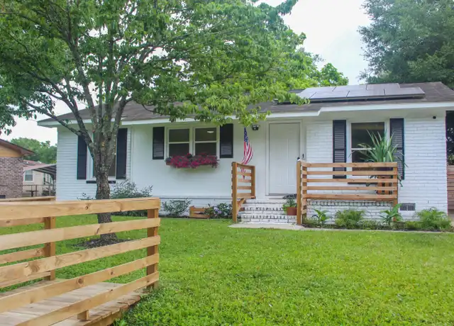 Property at 1512 Seacroft Rd, Charleston, SC, 29412, 3 beds, 1 bath, [object Object]