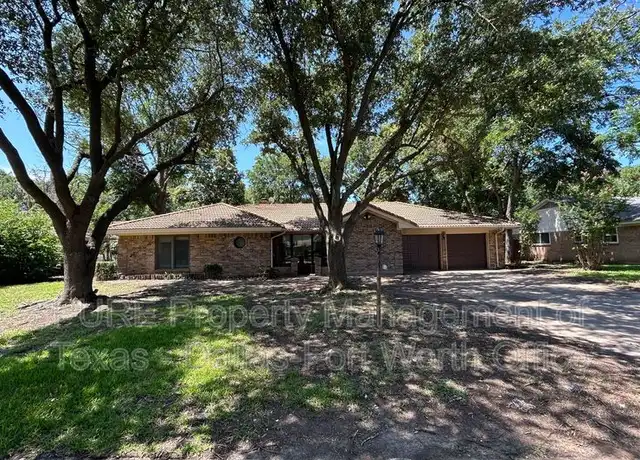 Property at 8913 Sirocka Dr, Benbrook, TX, 76116, 3 beds, 2 baths, [object Object]