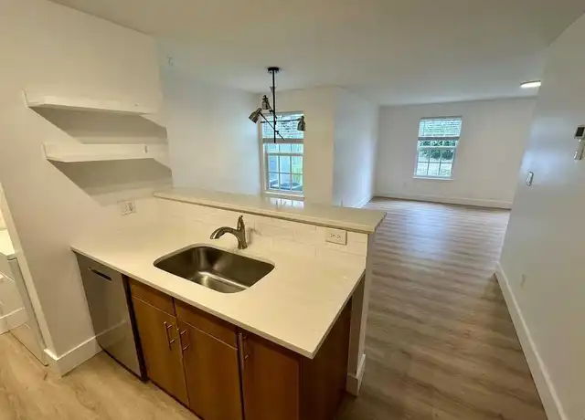 Property at 1020 Crystal Way, Delray Beach, FL, 33444, 1 bed, 1 bath, [object Object]