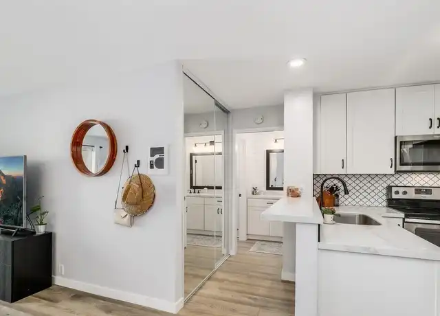 Property at 1885 Diamond St, San Diego, CA, 92109, 1 bed, 1 bath, [object Object]