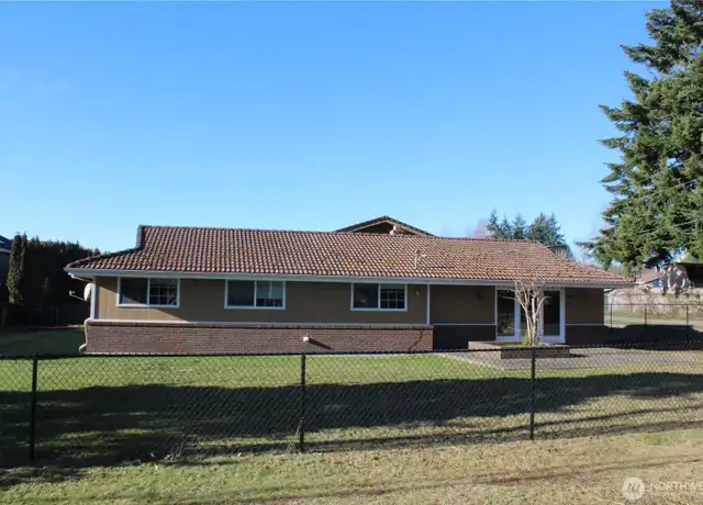 Property at 13425 160th Ave SE, Renton, WA, 98059, 4 beds, 1.5 baths, [object Object]