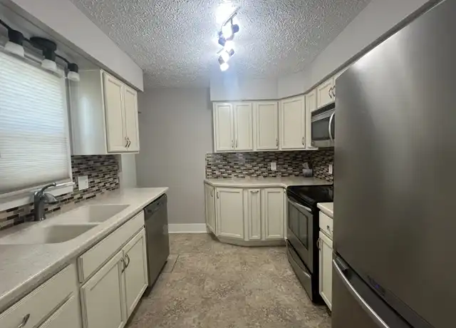 Property at 565 Bear Lake Rd, North Muskegon, MI, 49445, 2 beds, 1 bath, [object Object]