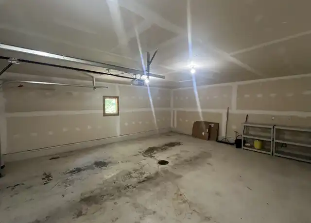 Property at 565 S Bear Lake Rd, Muskegon, MI, 49445, 2 beds, 1 bath, [object Object]