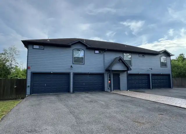 Property at 19990 Ravenwood Dr Unit C, Porter, TX, 77365, 1 bed, 1 bath, [object Object]